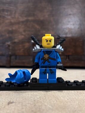 LEGO Ninjago Jay Pilot Golden Weapons Minifigure Njo 0004 2011 2257